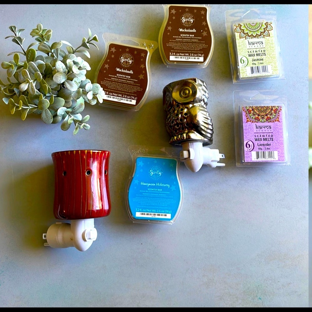 Two Wax melters / burners + wax melts